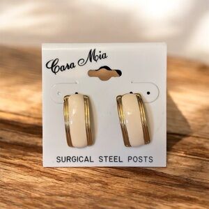 Cara Mia Gold and Cream Earrings